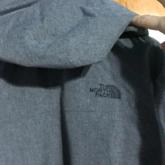 The North Face Jacket - Picture 7 of 9